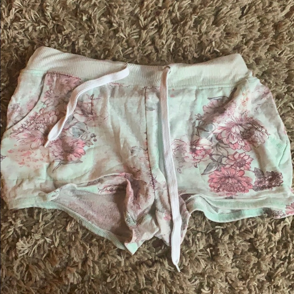Flower shorts